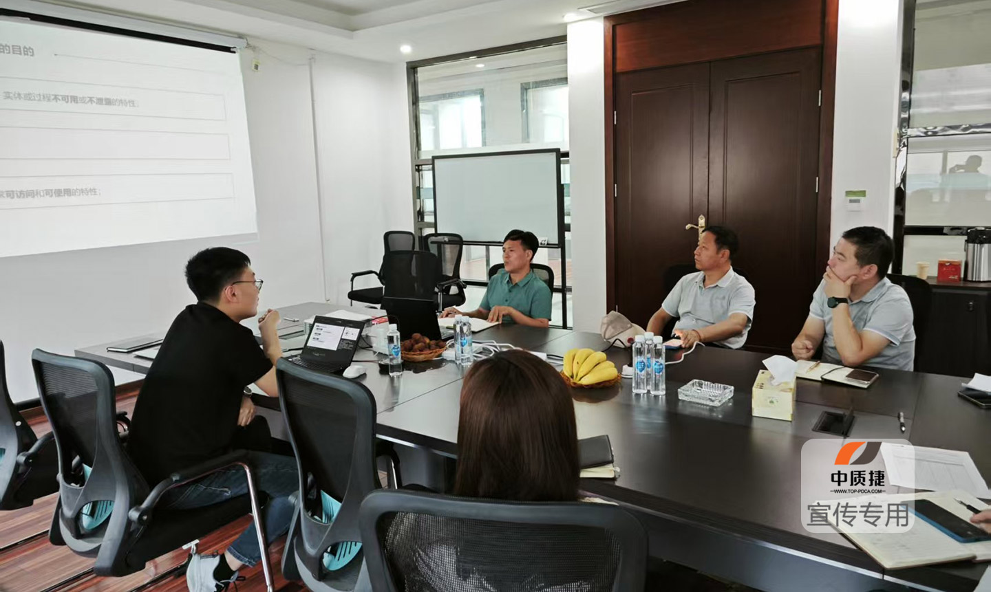 1755854722561211.jpg 勝華波2.jpg